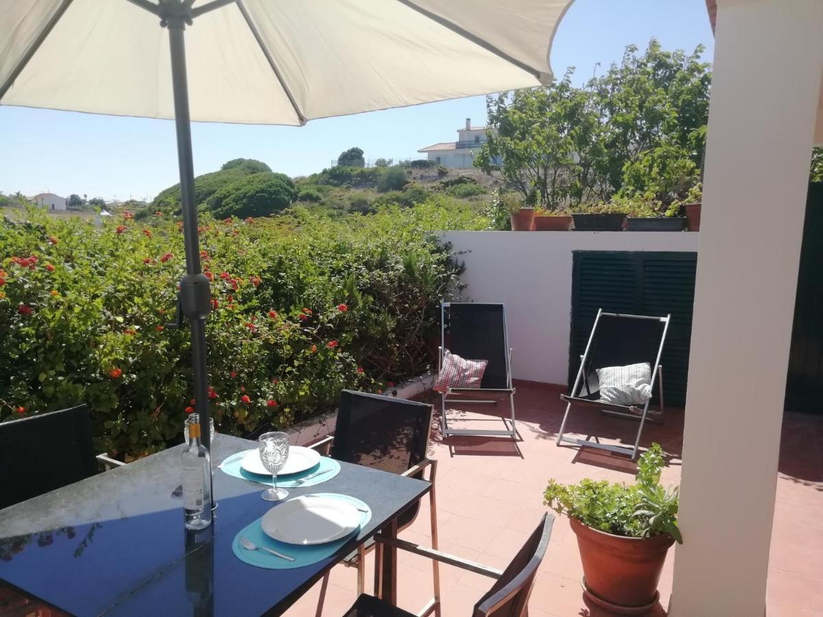 Cozy Country House Near Beaches Azoia  외부 사진